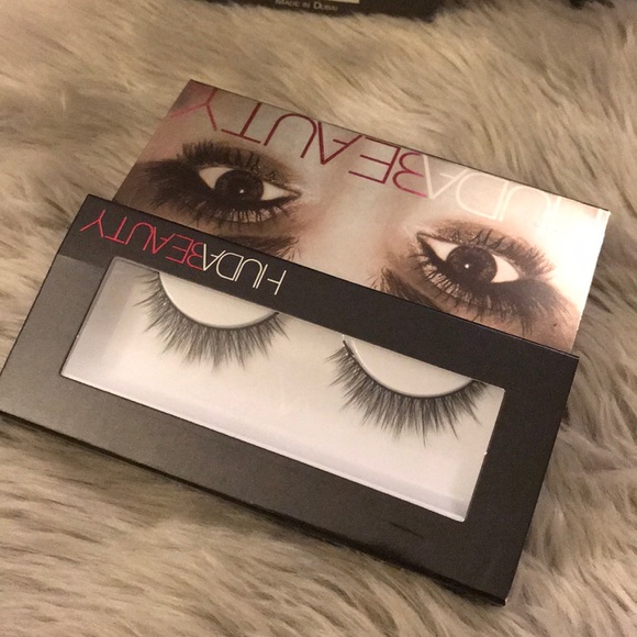 🎁BUY 2 GET 1 FREE‼️GISELLE REAL MINX FALSE LASHES - Picture 2 of 3